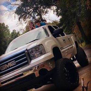 Meet your Posher, Benjamin